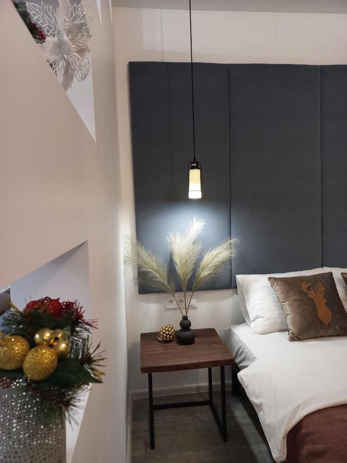 Apartment Sweet *