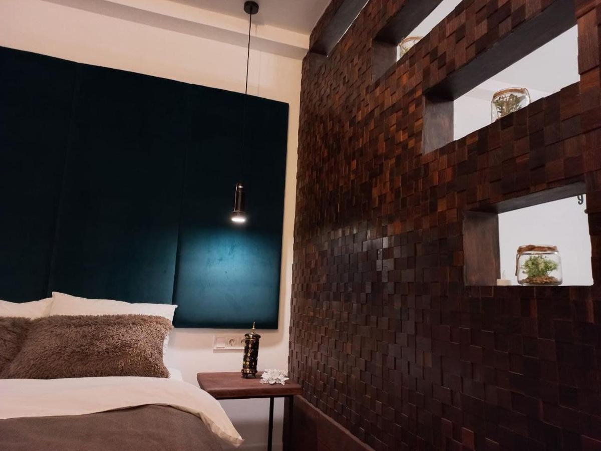 Sweet Apartment