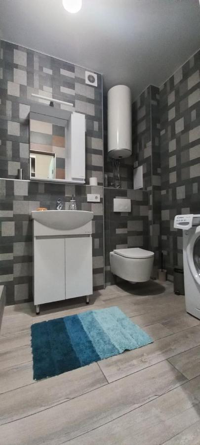 Sweet Apartment